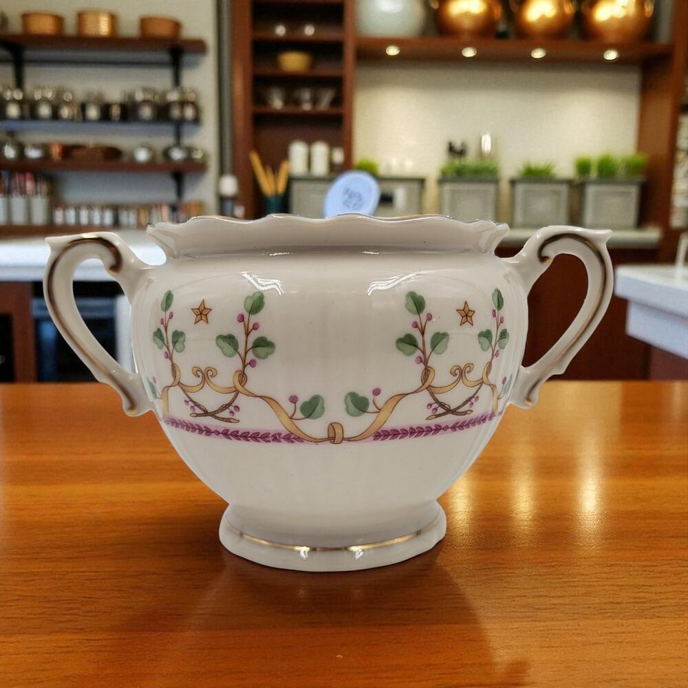 Syracuse Federal Shape Pendleton Sugar Bowl Gold Trim 1949 - 1966 - No Lid